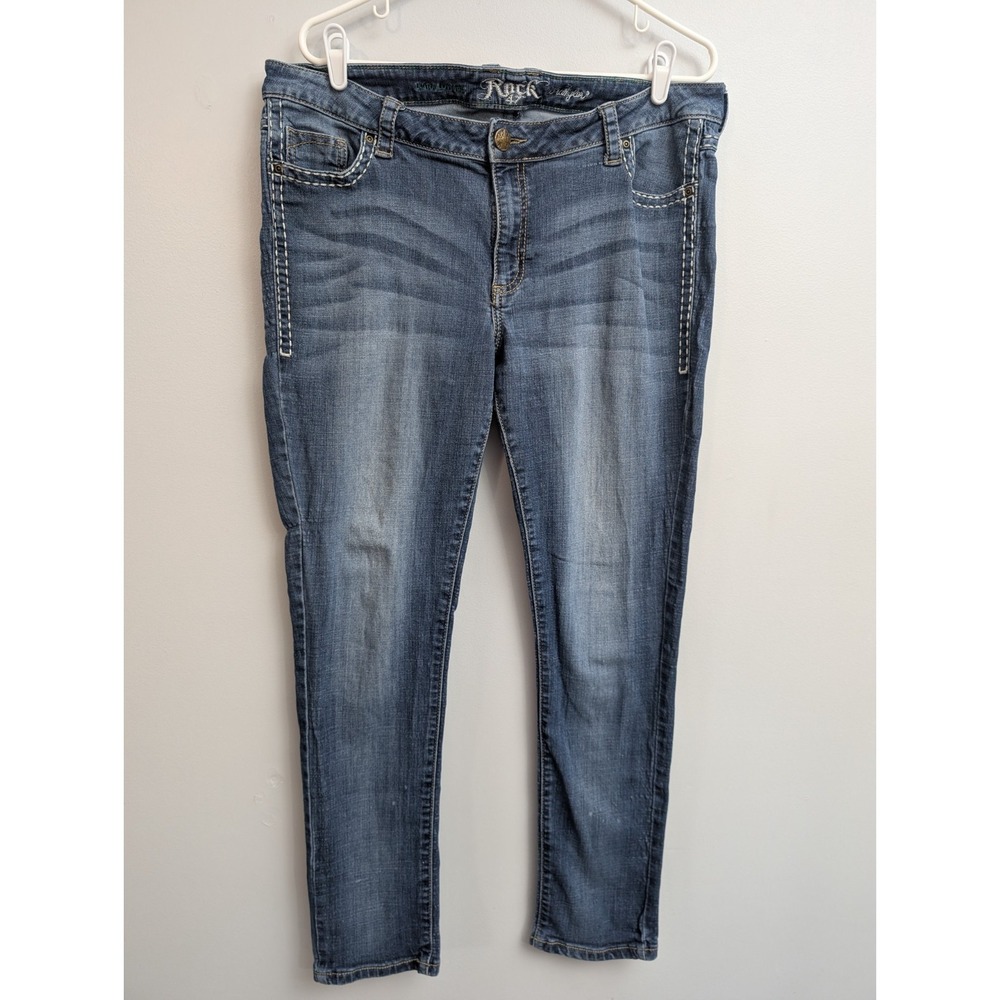 E4 Wrangler Rock 47 Low Rise Denim embroidered Bedazzled  Womens Size 34x31